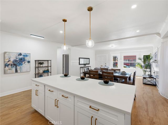 658 W 7th, San Pedro, CA 90731