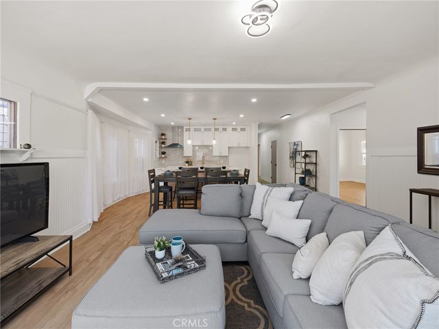 658 W 7th, San Pedro, CA 90731