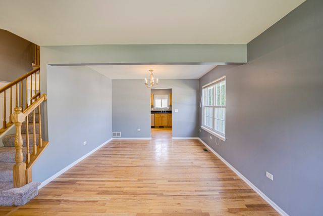 2464 Blue Spruce Lane, Aurora, IL 60502