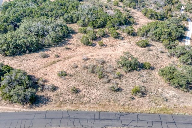 2600 Indian Divide RD, Spicewood, TX 78669