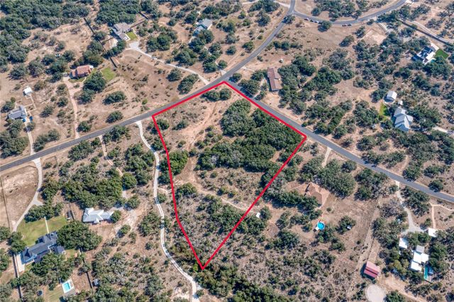 2600 Indian Divide RD, Spicewood, TX 78669