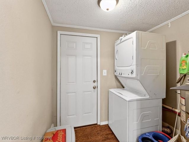 103 Paul Mathis Drive, Poteau, OK 74953