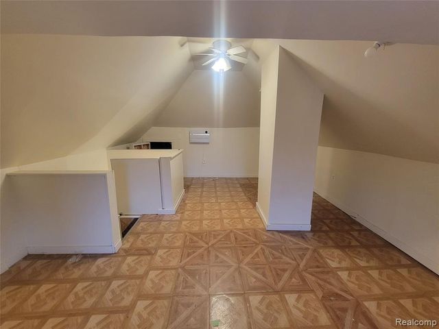 2388 Neibel Street, Hamtramck, MI 48212