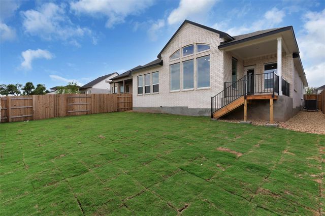 213 West Faulkner ST, Liberty Hill, TX 78642