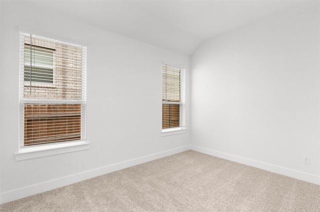 213 West Faulkner ST, Liberty Hill, TX 78642