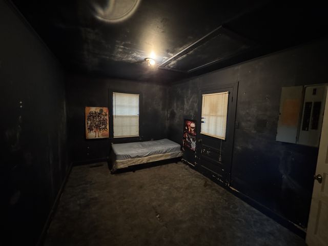 110 E Cedar St, Shelbyville, TN 37160