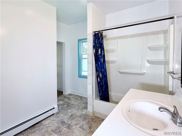 2761 South Park Avenue, Lackawanna, NY 14218