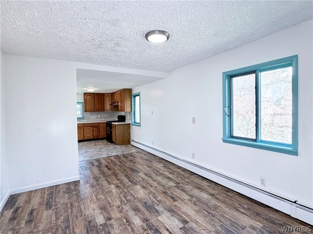 2761 South Park Avenue, Lackawanna, NY 14218