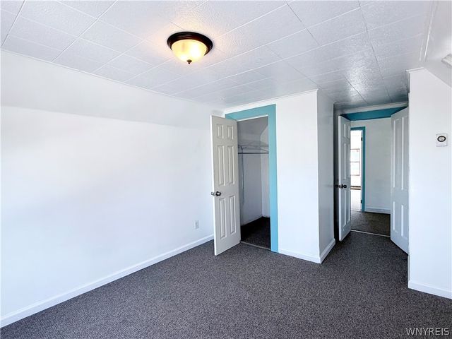 2761 South Park Avenue, Lackawanna, NY 14218