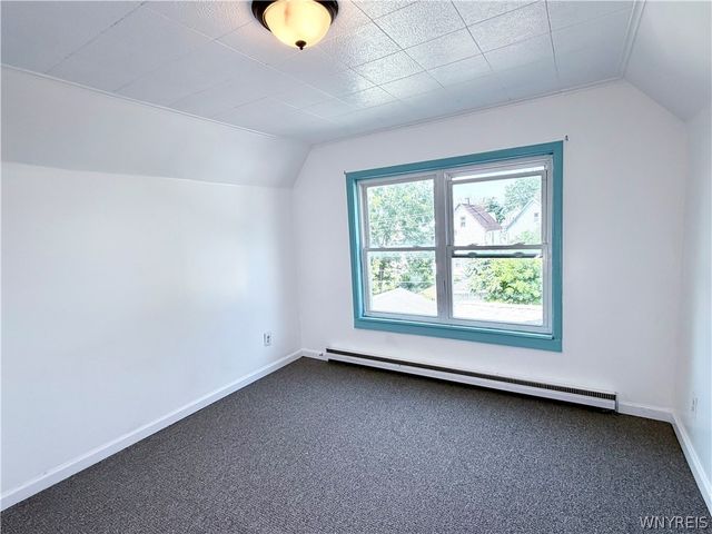 2761 South Park Avenue, Lackawanna, NY 14218