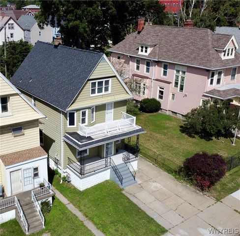 2761 South Park Avenue, Lackawanna, NY 14218