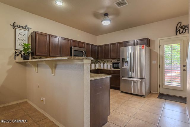 5606 Ireland Drive, Sunland Park, NM 88008