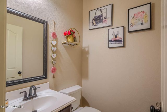 5606 Ireland Drive, Sunland Park, NM 88008