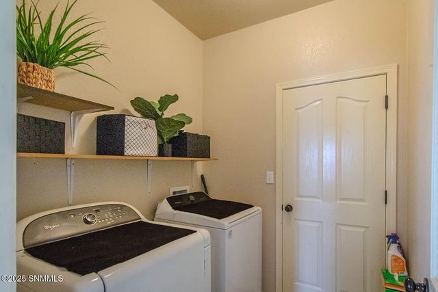 5606 Ireland Drive, Sunland Park, NM 88008