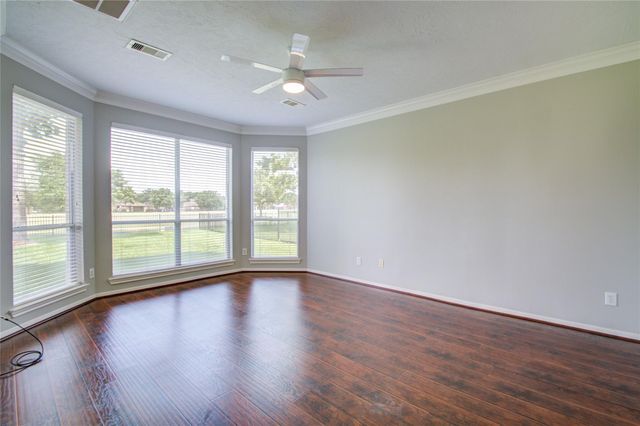 10906 Castle Peak Drive, Houston, TX 77095