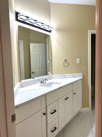 10906 Castle Peak Drive, Houston, TX 77095