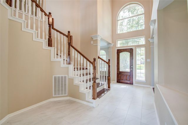 10906 Castle Peak Drive, Houston, TX 77095
