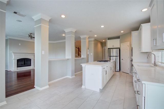 10906 Castle Peak Drive, Houston, TX 77095