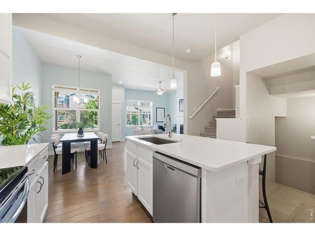 1710 W 50th St, Loveland, CO 80538