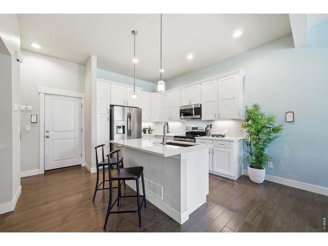 1710 W 50th St, Loveland, CO 80538