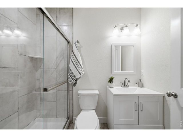 1710 W 50th St, Loveland, CO 80538