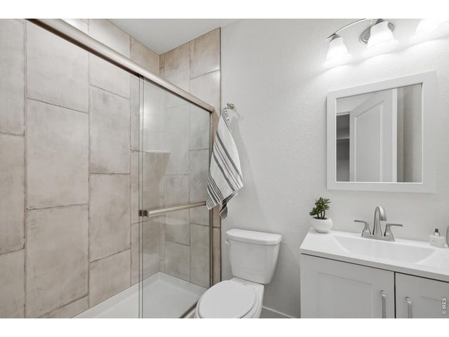 1710 W 50th St, Loveland, CO 80538