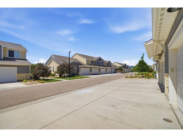 1710 W 50th St, Loveland, CO 80538