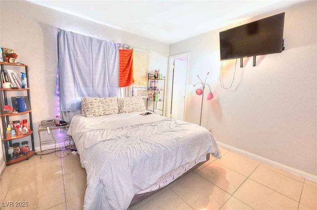 2537 Page Street, North Las Vegas, NV 89030