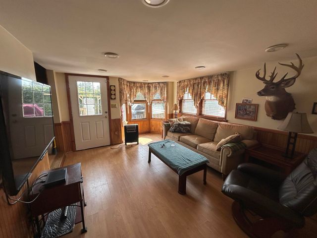 11 Aspen Circle, Kittery, ME 03904