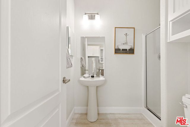 8250 Lankershim Boulevard 192, North Hollywood, CA 91605