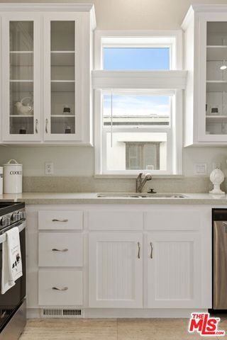 8250 Lankershim Boulevard 192, North Hollywood, CA 91605