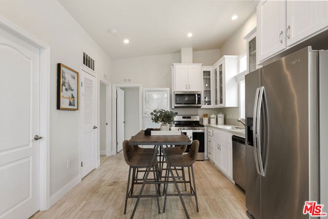 8250 Lankershim Boulevard 192, North Hollywood, CA 91605