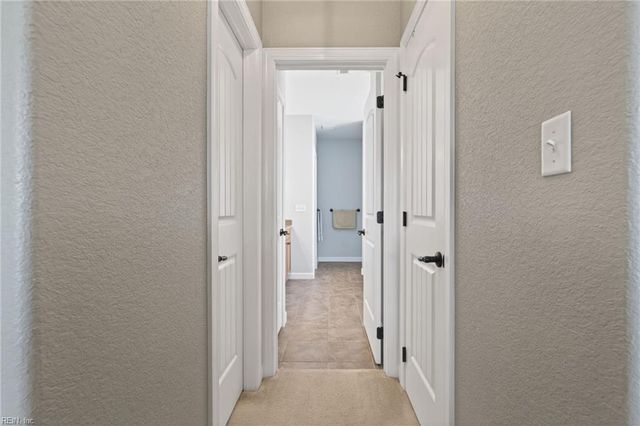 2213 Welbeck LN, Virginia Beach, VA 23456