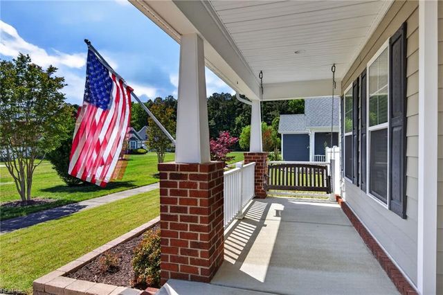 2213 Welbeck LN, Virginia Beach, VA 23456