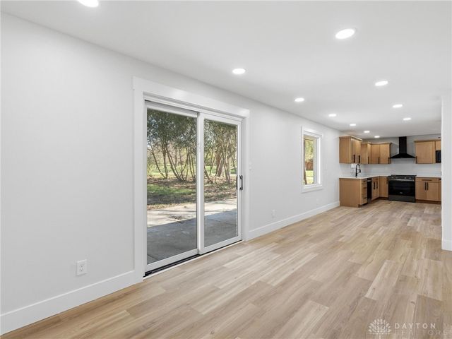 801 Southford Avenue, Dayton, OH 45429