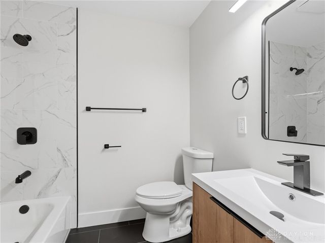 801 Southford Avenue, Dayton, OH 45429