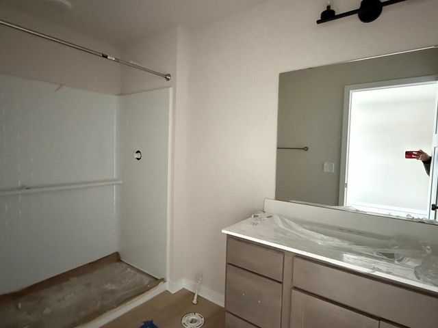 N162W21870 Poppy ROAD, Jackson, WI 53037