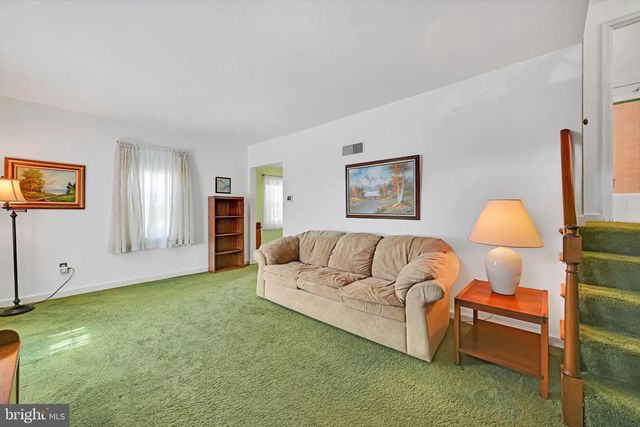 605 MEADE TER, Reading, PA 19607