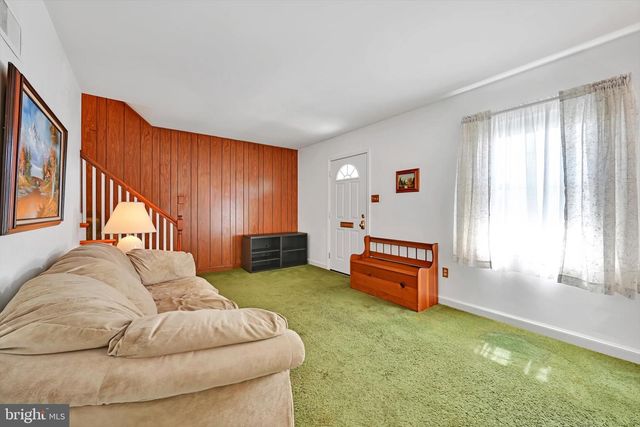 605 MEADE TER, Reading, PA 19607
