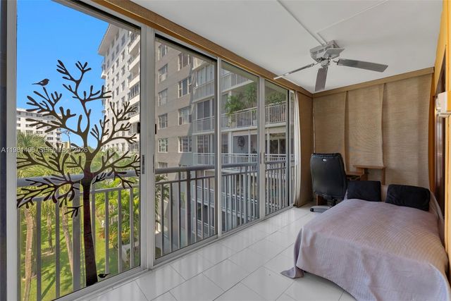 3800 Hillcrest Dr 412, Hollywood, FL 33021