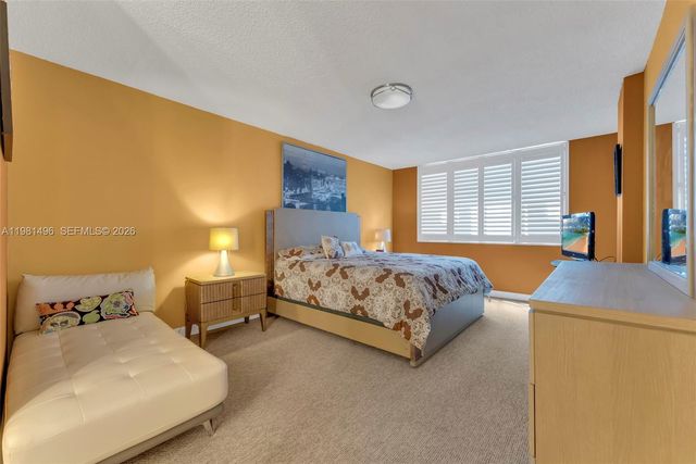 3800 Hillcrest Dr 412, Hollywood, FL 33021