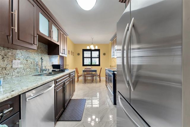 3800 Hillcrest Dr 412, Hollywood, FL 33021