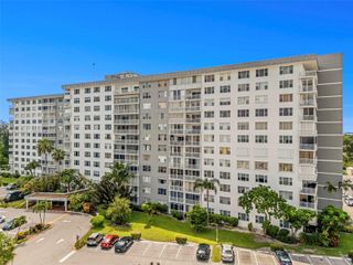 3800 Hillcrest Dr 412, Hollywood, FL 33021