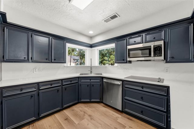 2302 Poplar Park Drive, Houston, TX 77339