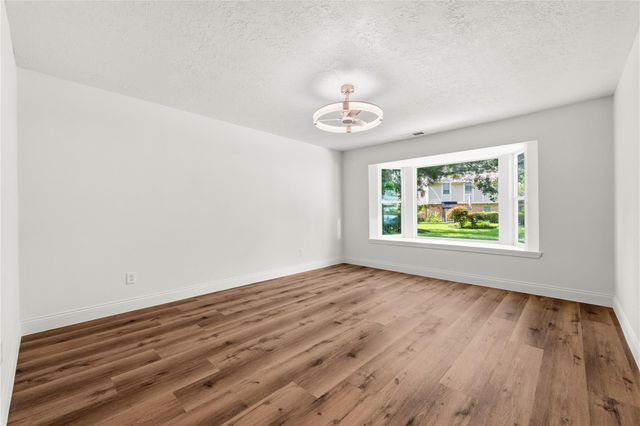 2302 Poplar Park Drive, Houston, TX 77339