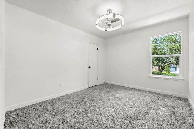 2302 Poplar Park Drive, Houston, TX 77339