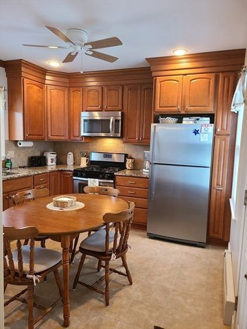 114 Rounds St, New Bedford, MA 02740