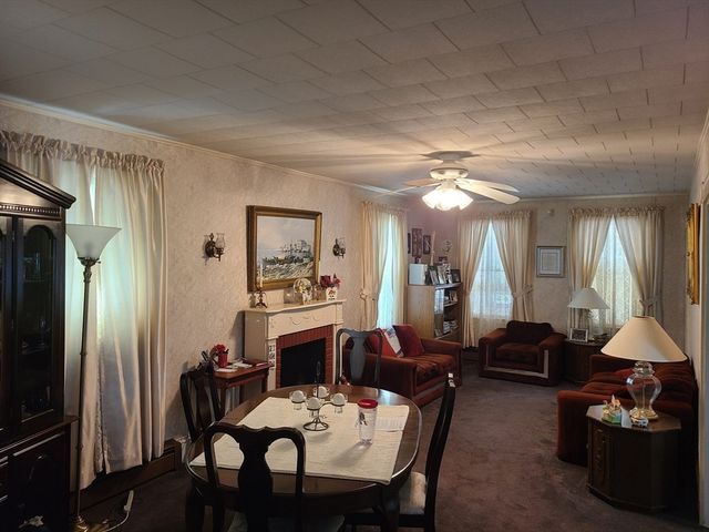 114 Rounds St, New Bedford, MA 02740