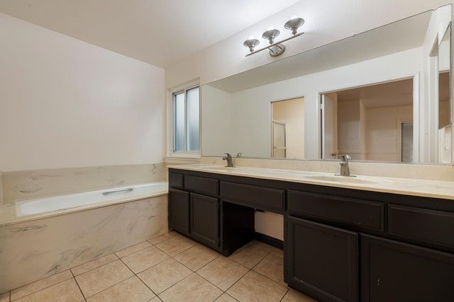 4524 Wessex Ln, Salida, CA 95368