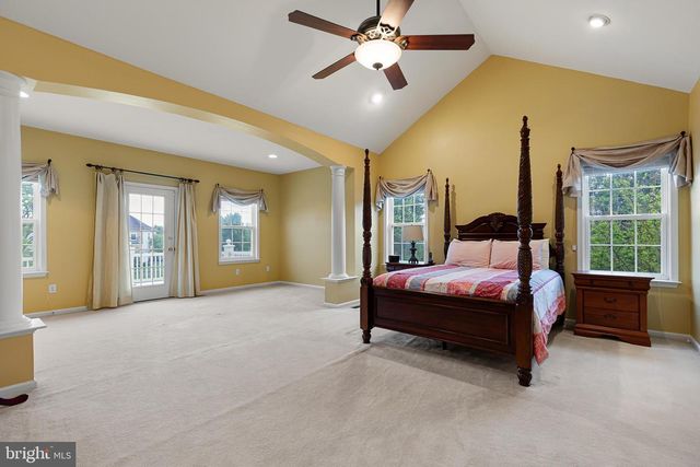 204 PILOT CT, Newark, DE 19702